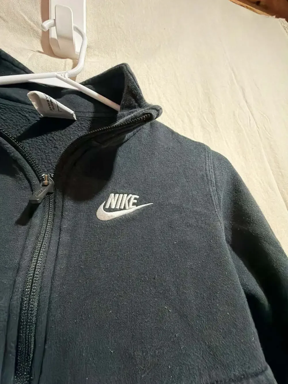 Nike Sportswear Club Fleece Half-Zip Pullover Sweatshirt with Kangaroo Pocket